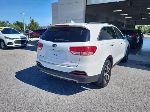 2016 Kia Sorento EX