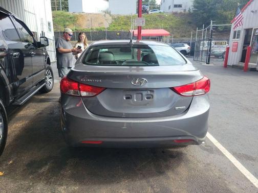 2013 Hyundai ELANTRA Limited
