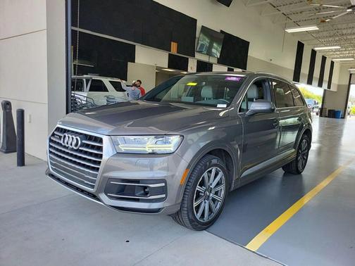 2018 Audi Q7 2.0T Premium Plus