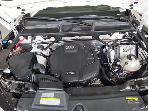2018 Audi Q5 2.0T Tech Premium