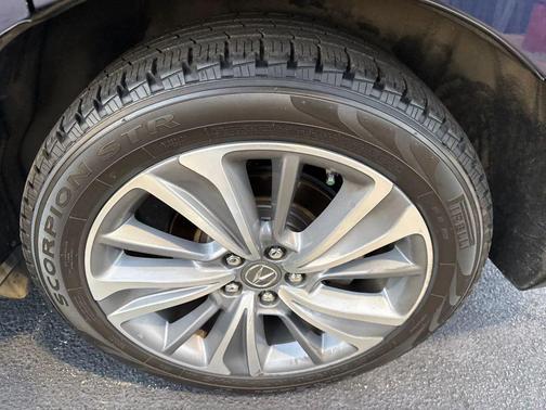 2017 Acura MDX 3.5L w/Technology Package