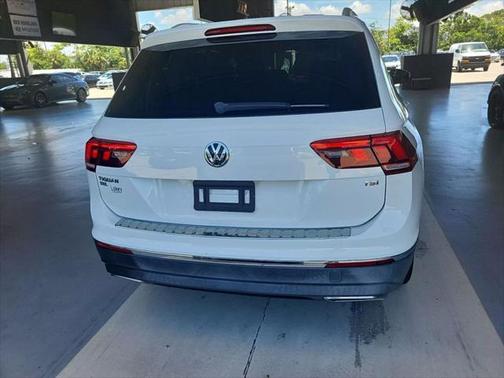 2018 Volkswagen Tiguan 2.0T SEL