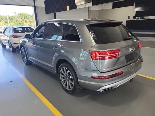 2017 Audi Q7 3.0T Prestige