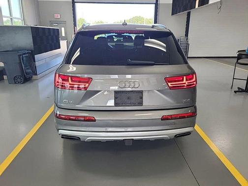 2017 Audi Q7 3.0T Prestige