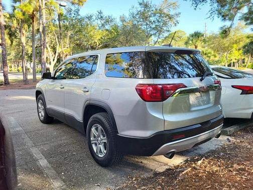 2019 GMC Acadia SLE-1