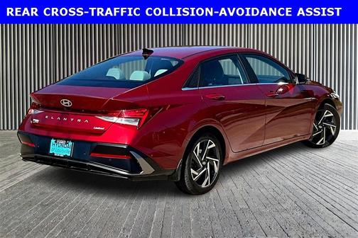 2024 Hyundai ELANTRA Limited
