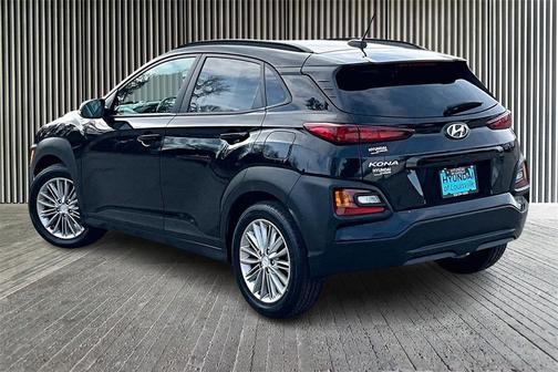 2021 Hyundai KONA SEL