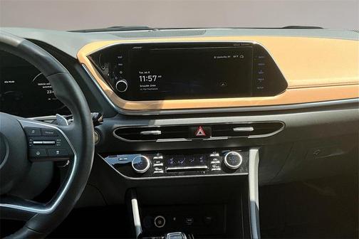 2023 Hyundai SONATA Hybrid Limited
