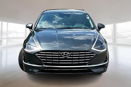2023 Hyundai SONATA Hybrid Limited