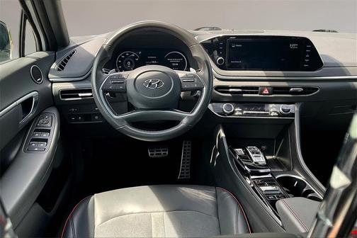 2022 Hyundai SONATA SEL Plus