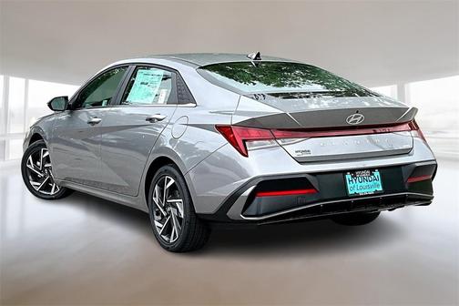 2025 Hyundai ELANTRA HEV Limited