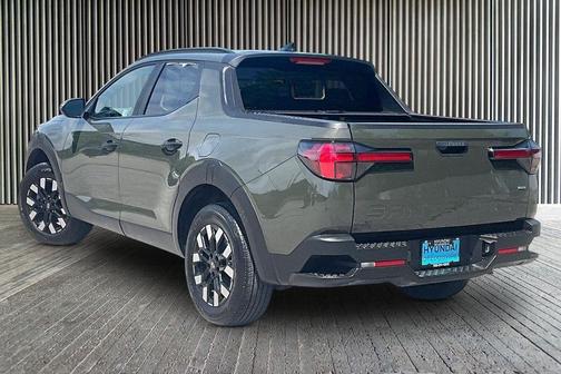 Green 2025 Hyundai SANTA CRUZ SEL Activity