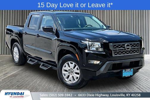 Black 2022 Nissan Frontier SV