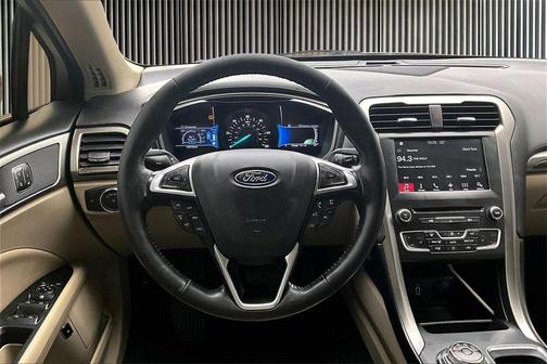2017 Ford Fusion Energi SE Luxury