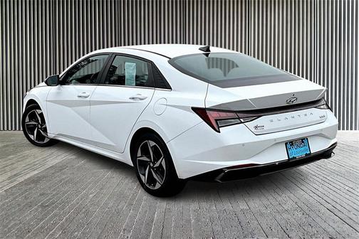 2021 Hyundai ELANTRA HEV Limited