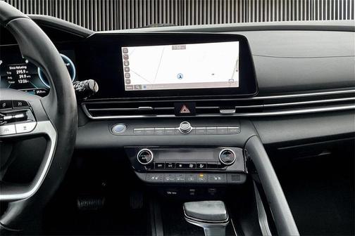 2021 Hyundai ELANTRA HEV Limited