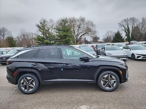 2025 Hyundai TUCSON Hybrid SEL Convenience