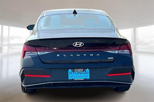 2025 Hyundai ELANTRA HEV SEL Sport