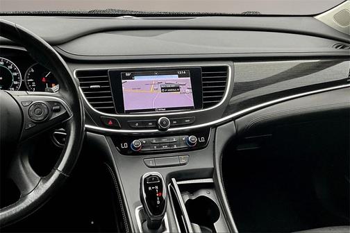 2017 Buick LaCrosse Essence