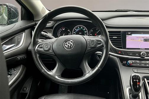 2017 Buick LaCrosse Essence