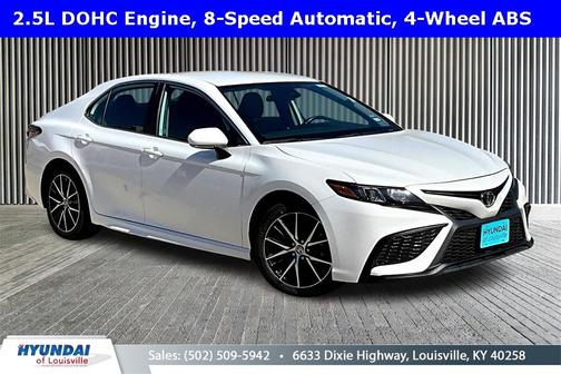 2024 Toyota Camry SE