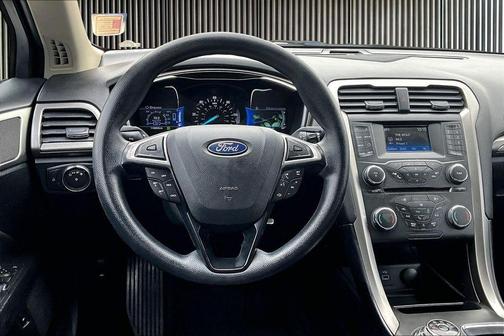 2018 Ford Fusion Hybrid SE