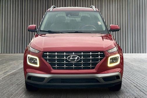 2022 Hyundai VENUE Limited