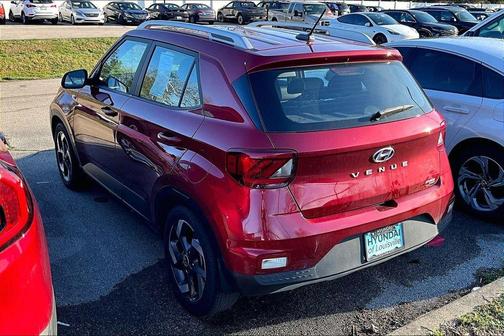 2023 Hyundai VENUE Limited
