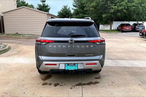 Gray 2 Tone 2022 Nissan Pathfinder Platinum