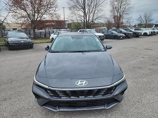 2025 Hyundai ELANTRA HEV Limited