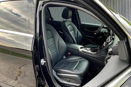 2019 Mercedes-Benz GLC 300 Base 4MATIC