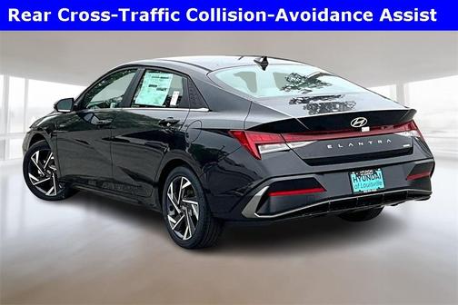 2025 Hyundai ELANTRA HEV Limited
