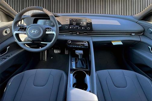 2026 Hyundai ELANTRA SEL