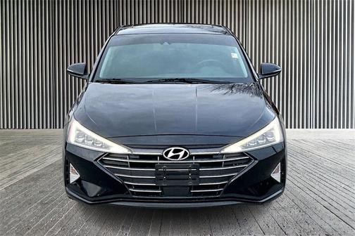 2020 Hyundai ELANTRA Limited