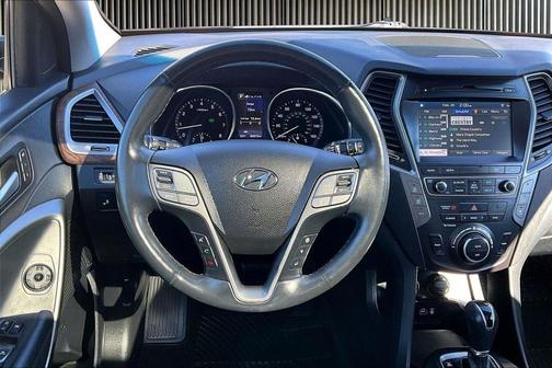 2017 Hyundai SANTA FE Limited Ultimate