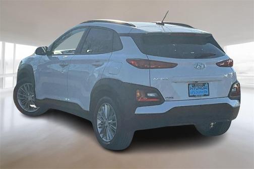 2021 Hyundai KONA SEL