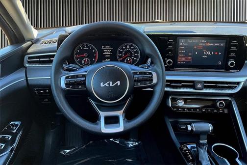 2023 Kia K5 LXS