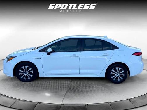 2021 Toyota Corolla Hybrid LE