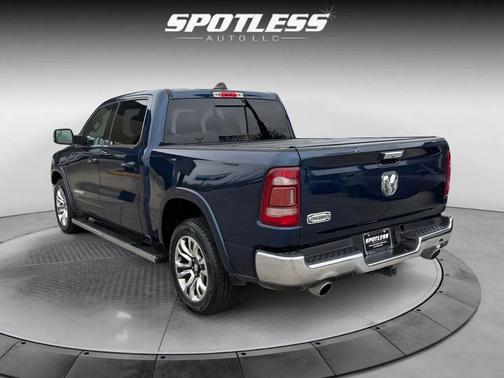 Patriot Blue Pearlcoat 2019 RAM 1500 Longhorn