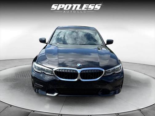 2020 BMW 330 330i