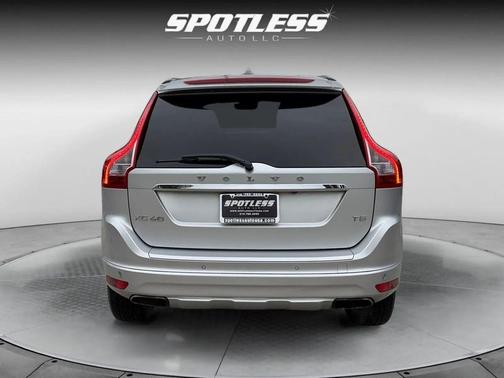 2015 Volvo XC60 T5 Premier