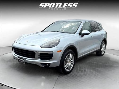 2016 Porsche Cayenne Base