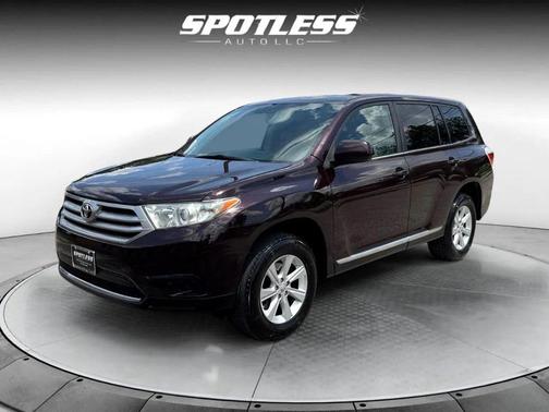 2011 Toyota Highlander SE