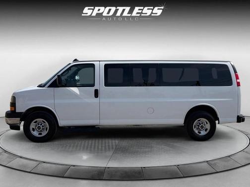 2023 GMC Savana 3500 RWD 3500 Extended Wheelbase LS