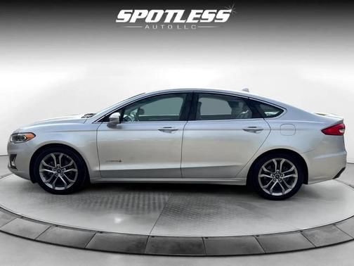 2019 Ford Fusion Hybrid Titanium