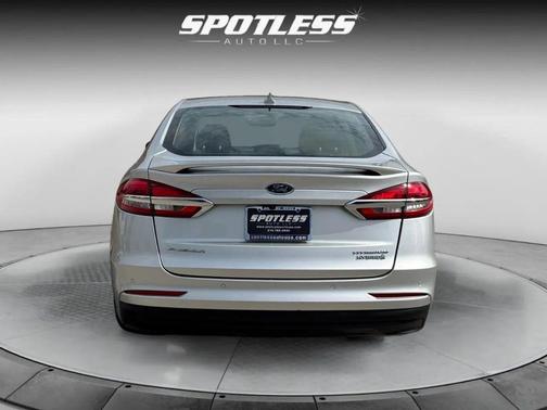 2019 Ford Fusion Hybrid Titanium