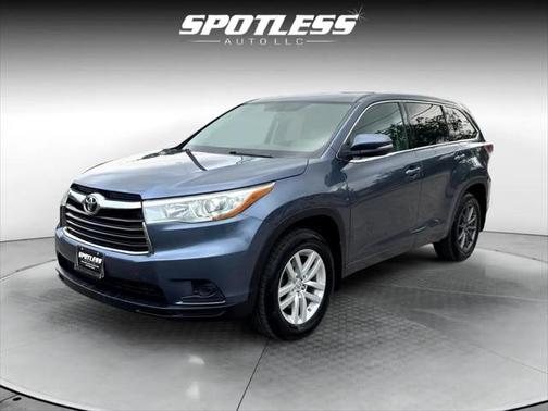 2015 Toyota Highlander LE