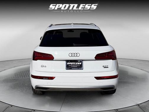 2018 Audi Q5 2.0T Premium