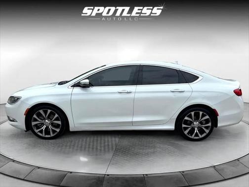 2015 Chrysler 200 C