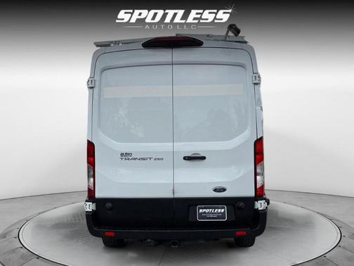 2019 Ford Transit-250 Base